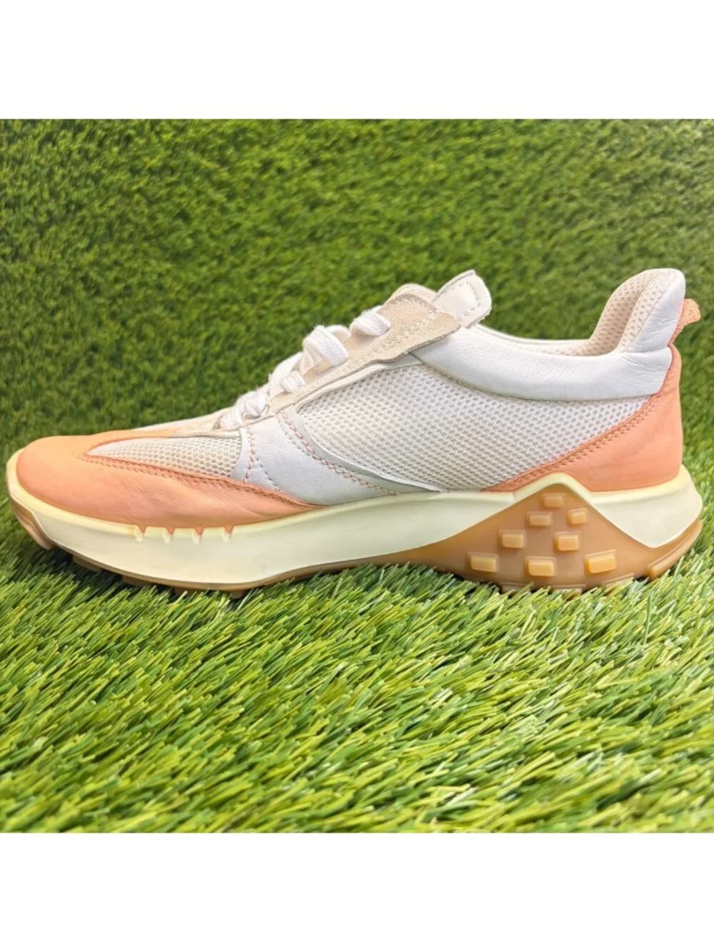 ECCO Retro Womens Size 8 Orange White Athletic Running Walking Shoes Sneakers